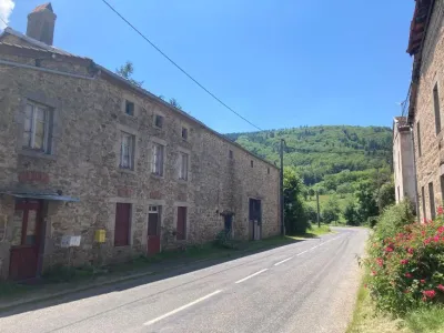 Ev Satılık 03250 LAPRUGNE FR
