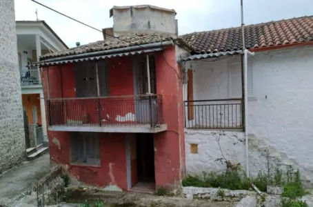 Ev Satılık 46200 Paramithia GR